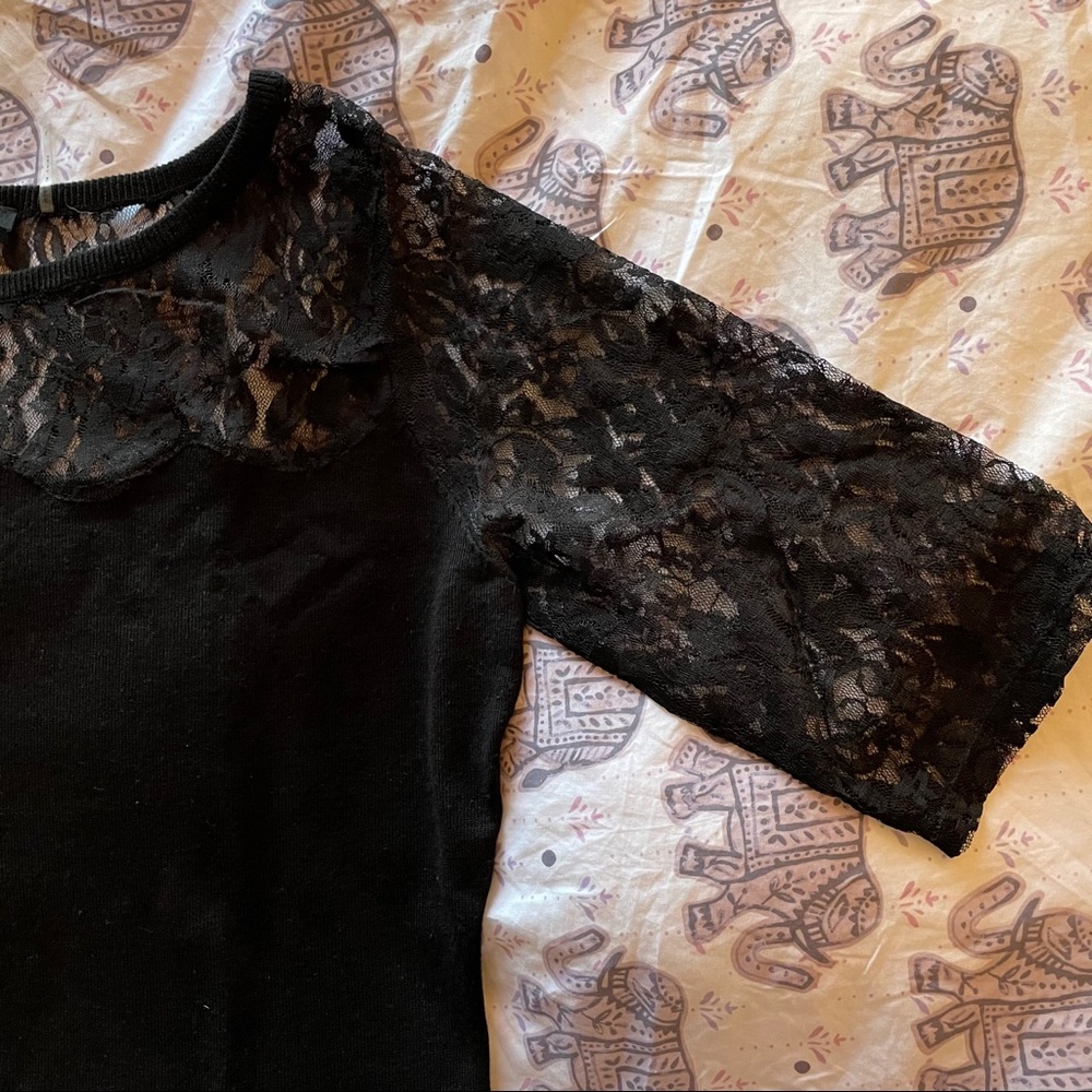 3/$30 | NWOT Business casual top with lace detail - Picture 3 of 4
